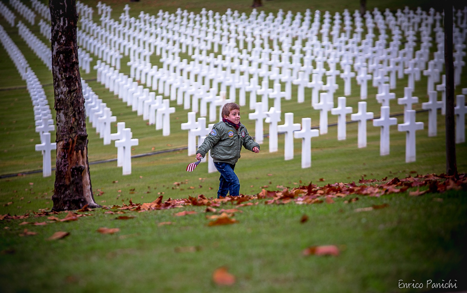 Reenactors · 010 — 